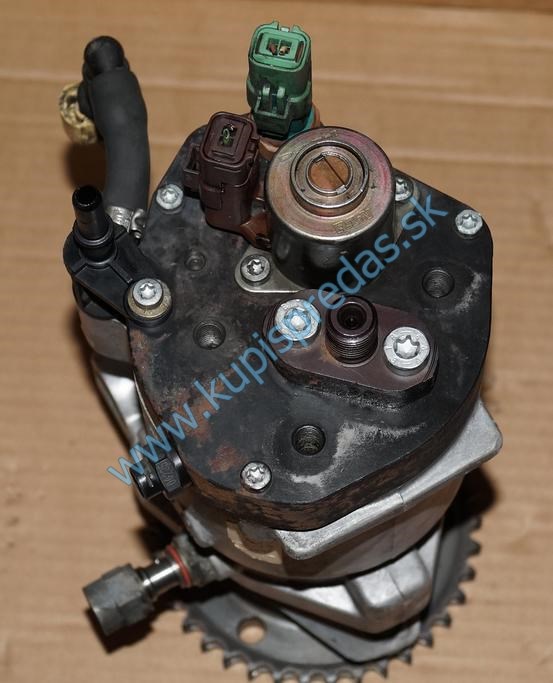 Vstrekovacie čerpadlo Ford Mondeo MK3 2.0 TDCI  